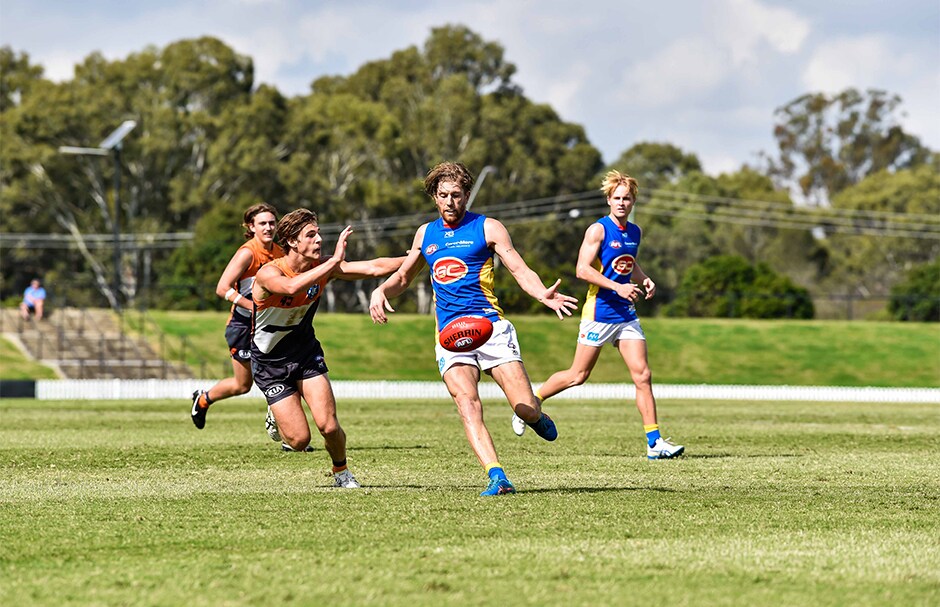Aaron Young Image: Keith McInnes | NEAFL - Gold Coast Suns,NEAFL